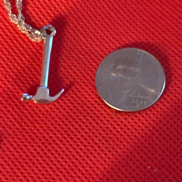 Necklace Pendant Tool Jewelry - Picture 2 of 3